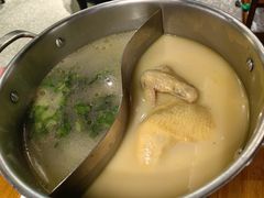 -禄婶鸡煲·打边炉