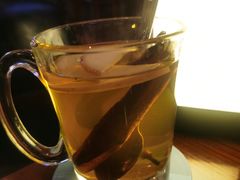 -Hooley's活利仕西餐厅(珠江新城店)