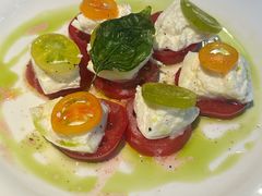 布拉塔配番茄子-Solo(衡山路店)