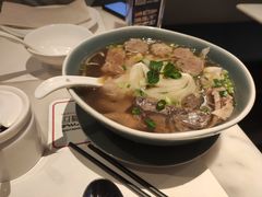 -港丽餐厅(高德置地店)