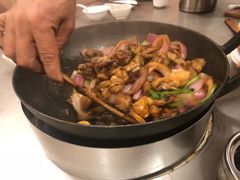 -胡须佬鸡煲四季火锅店(石厦西村直营店)