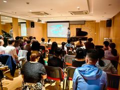 -柏斯音乐艺术中心·钢琴·吉他(上音店)