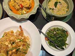 -Sala Thai Restaurant