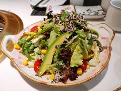 牛油果时蔬沙拉-千寻山野烤肉(中关村店)