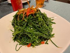 红柳枝凉菜第一道-红柳枝滩羊烧烤·非遗