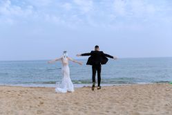-秦皇岛我和你婚纱摄影工作室