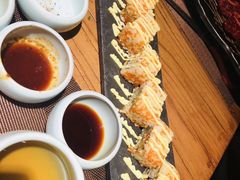 三文鱼寿司-黑牛の店·和牛烧肉(大悦城店)