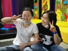 -嘿哟动霸CHUA·新潮玩运动娱乐中心·蹦床滑冰团建乐园
