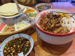 -怪噜范·老贵阳街头名小吃(鸿通城店)