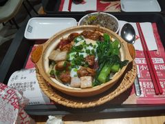 -华记煲仔华·煲仔饭(市桥易发店)
