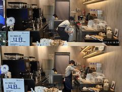 -瑞幸咖啡(半里花海生活广场店)