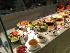 -海口绿发希尔顿酒店-田园汇自助餐·三文鱼·海鲜