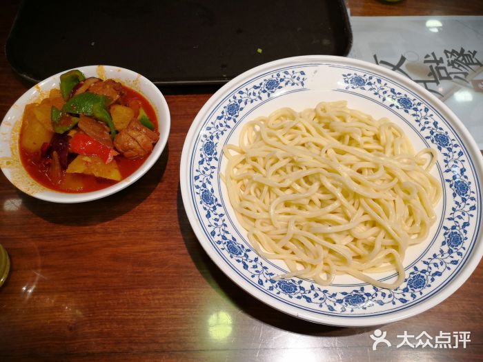 丝路伊兰·兰州牛肉面(牛街总店)大盘鸡拌面图片