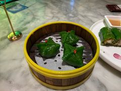 春笋马兰头饺-蝴蝶里·粤菜·点心(滨江龙湖店)