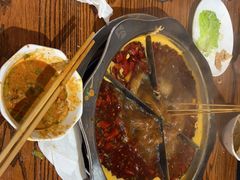 -成都玉林串串香火锅(三八店)