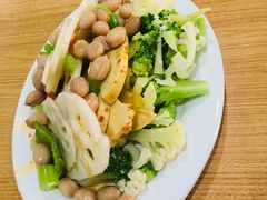 -清真老铁家灌汤包