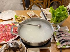 -吉友粥底火锅(方斜路店)