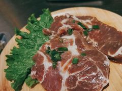 -马路牙子烧烤音乐酒馆(望京店)