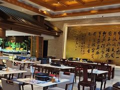 -舜耕山庄四时万和自助餐厅