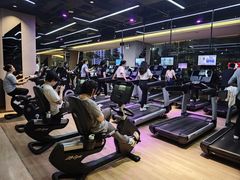 -威克健身游泳(万菱汇店)