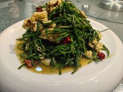 -乡村馕坑肉·烧烤·新疆菜·本地人更爱吃(阿勒泰首店)