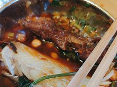 -鸿顺老铁锅美蛙鱼府(解放碑店)