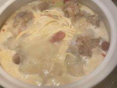 -小骨煲金华砂锅(转塘金街美地店)