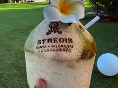 -三亚亚龙湾瑞吉酒店·宴悦Driftwood·游水海鲜·牛排·草坪·私人定制