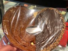 黑巧克力蝴蝶酥-Salon de The de Joel Robuchon(外滩18号店)