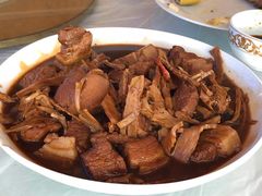 竹笋烧肉-小六农家乐(崇明西沙湿地店)