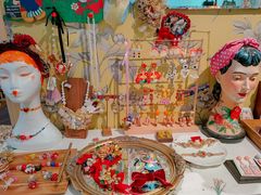 -恋物百货商店(华侨城店)