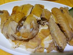 -侬佳蒸菜馆(听潮店)