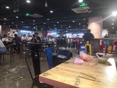 -第5大道精品休闲购物广场