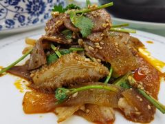 -五谷芳乳鸽王(海景店)