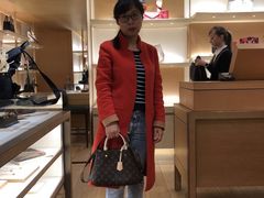 -文艺复兴百货(米兰大教堂广场店)