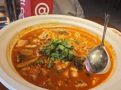 -魏铭鱼头捞饭(晋阳路店)