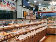 面包甜点陈列柜-新侨三宝乐面包店(崇文门店)