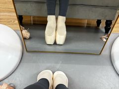 -上海路易十四芭蕾良品舞蹈用品店(美丽华商务中心店)