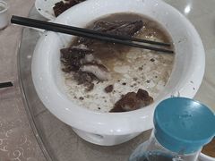 -鹏城人家海鲜酒家·23年老字号(较场尾店)