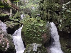 -藏龙百瀑风景区