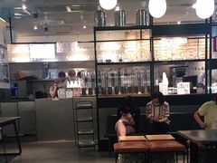 大堂-喜茶(广州天汇igc店)