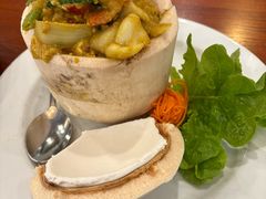 -Thai Pothong Restaurant