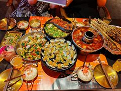 -何师烧烤Pro ·江湖川菜·小龙虾·精酿(太古里旗舰店)