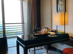 -三亚湾海居铂尔曼度假酒店