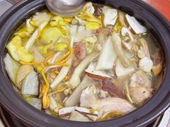 -菌之家·专业纯野生菌火锅·特色炒菌