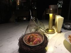-The ROOF (通盈中心店)
