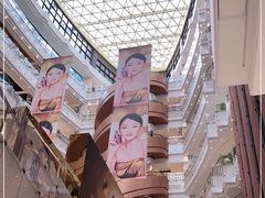 -新世界大丸百货