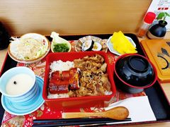 -寿喜屋日式定食