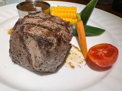 炭烤菲力牛排佐黑胡椒汁-秀·爱尔兰餐吧(上海路店)