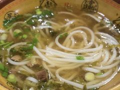 -花溪牛肉粉(八鸽岩店)
